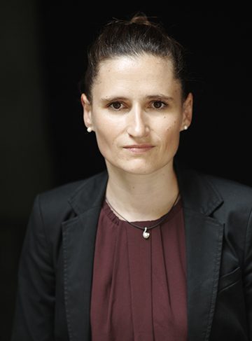 Dr. Claudia Irion-Senge